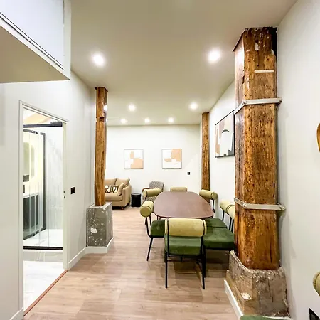 Urban Flat 199 - Parisian 5 Bedroom Flat Appartamento *