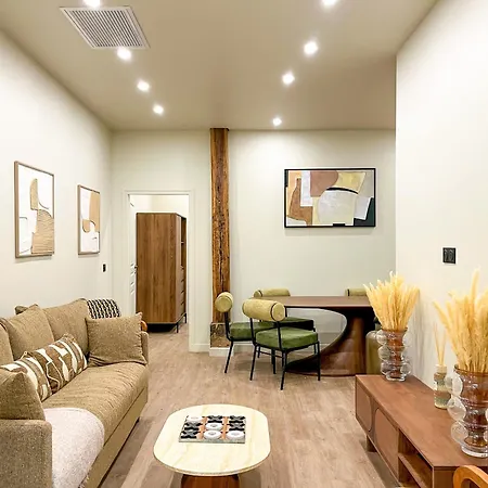 Appartamento Urban Flat 199 - Parisian 5 Bedroom Flat