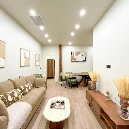 Appartamento Urban Flat 199 - Parisian 5 Bedroom Flat Parigi