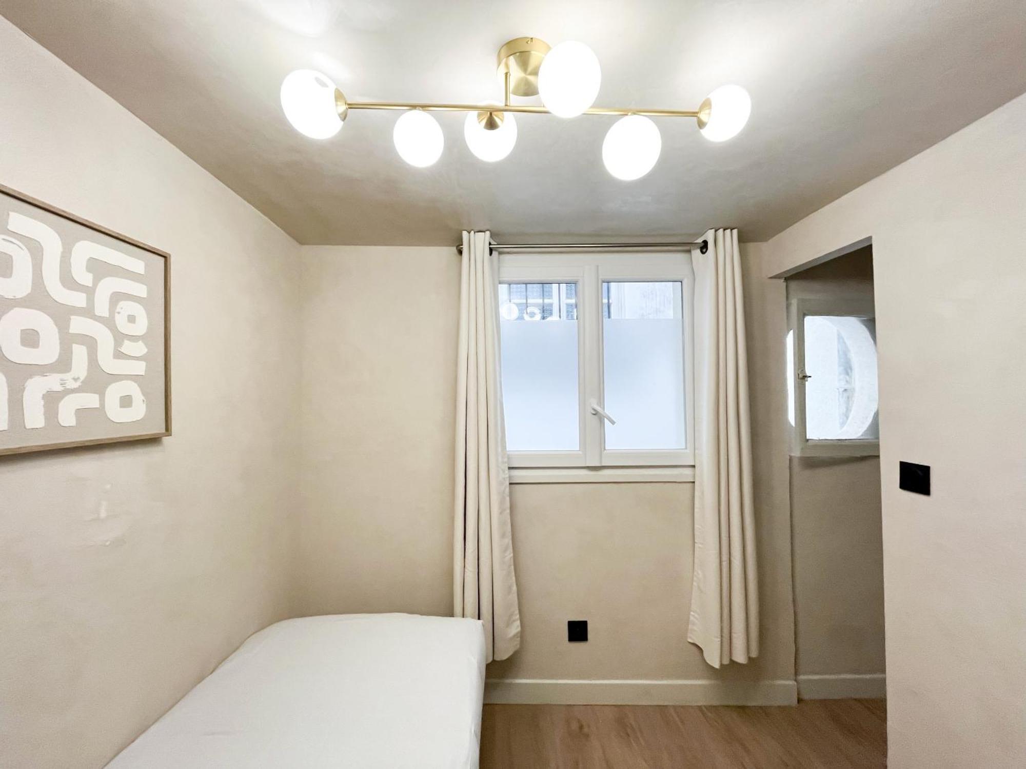 Urban Flat 199 - Parisian 5 Bedroom Flat Appartamento Parigi