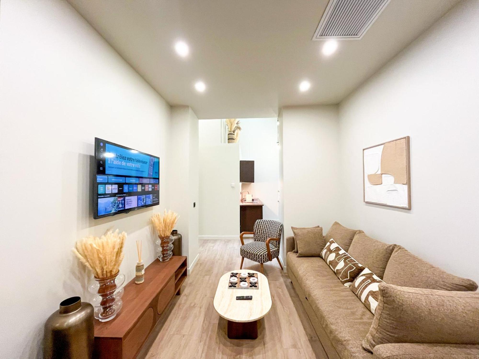 Appartamento Urban Flat 199 - Parisian 5 Bedroom Flat *